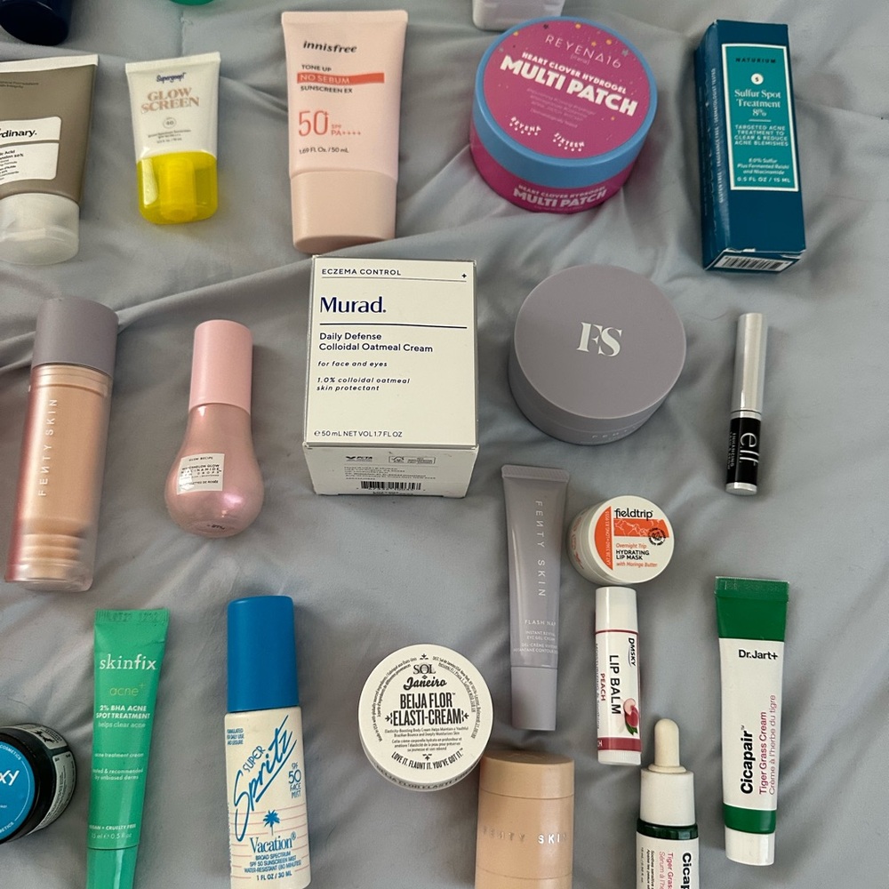 40 Piece Bundle of Skincare - Picture 4 of 5